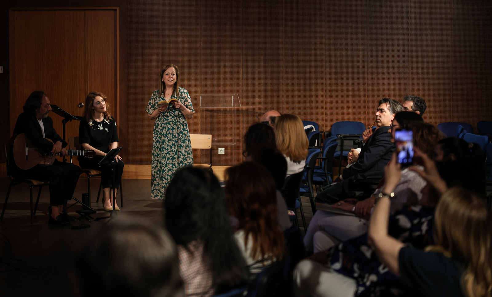 Imagem número 5 da galeria Homenagem à Professora Rosário Girão