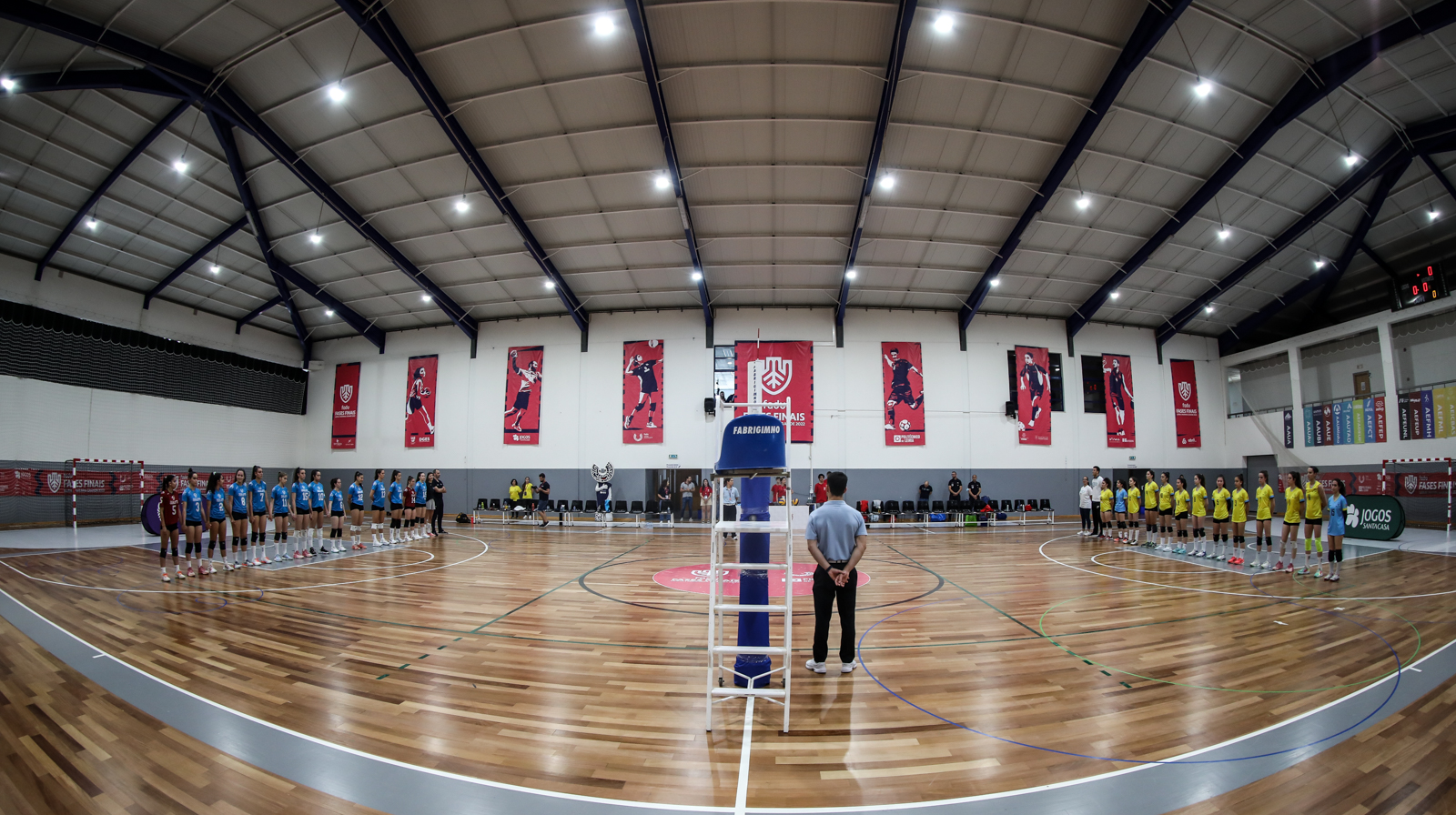 Imagem número 2 da galeria Fases Finais CNUs