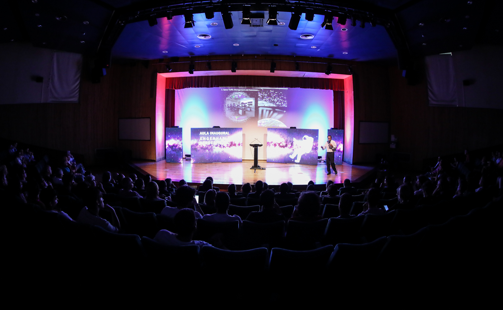 Imagem número 10 da galeria Aula Inaugural Engenharia Aeroespacial