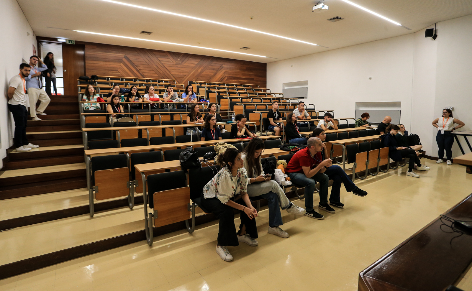 Imagem número 1 da galeria Boas-vindas Erasmus - 1º Semestre