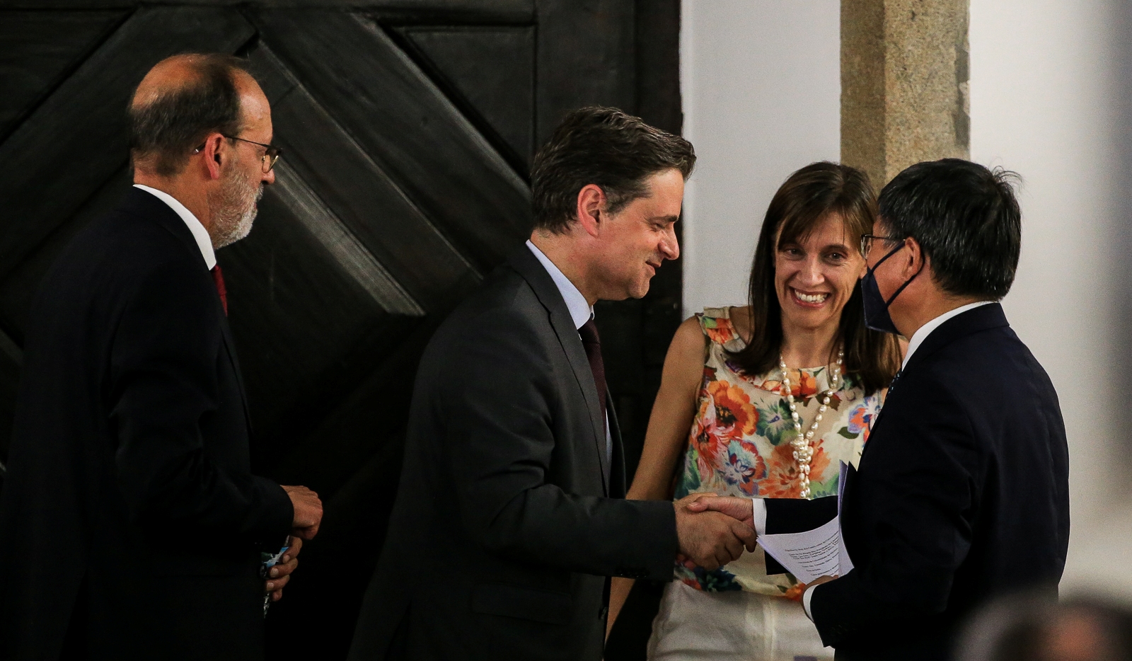 Imagem número 6 da galeria Visita do Embaixador da China