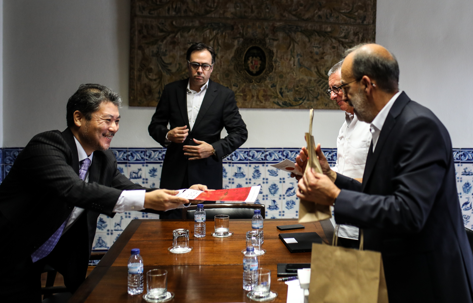 Imagem número 10 da galeria Visita do Embaixador do Japão