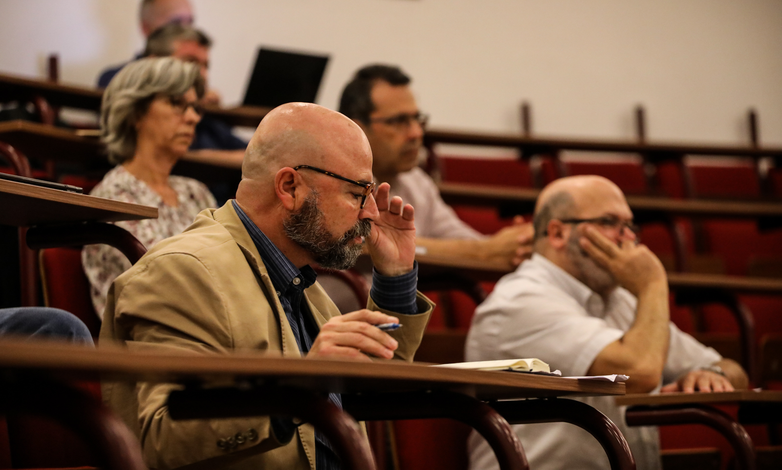 Imagem número 5 da galeria Reitor conversa com EEUM