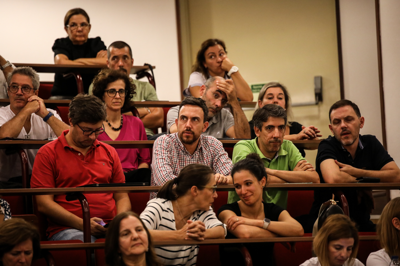 Imagem número 7 da galeria Reitor conversa com EEUM