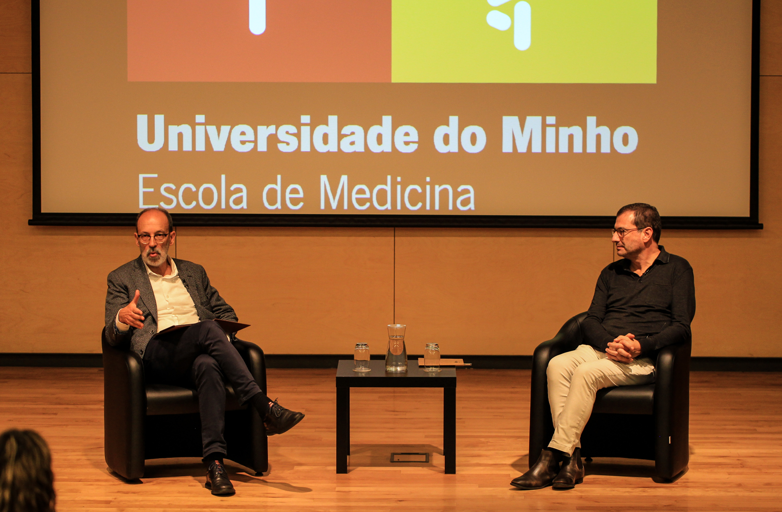 Imagem número 5 da galeria Reitor conversa com Escola de Medicina