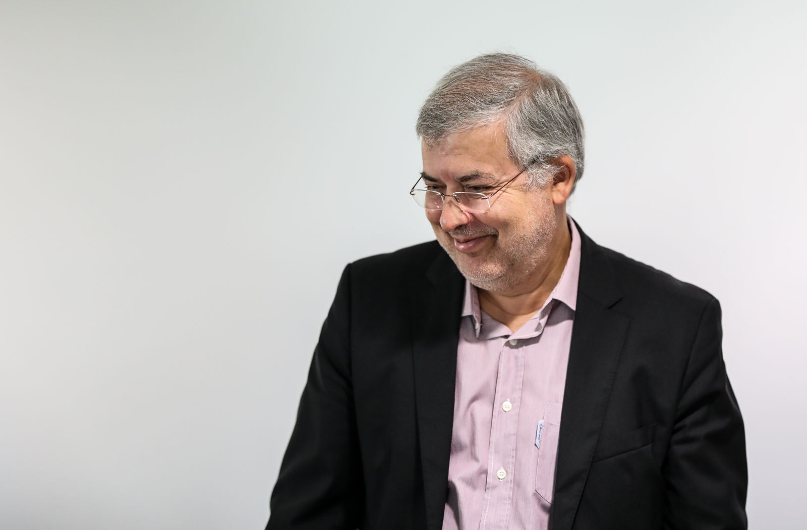 Imagem número 7 da galeria Reitor conversa com ICS