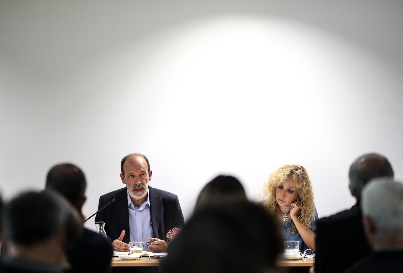 Imagem número 8 da galeria Reitor conversa com ICS