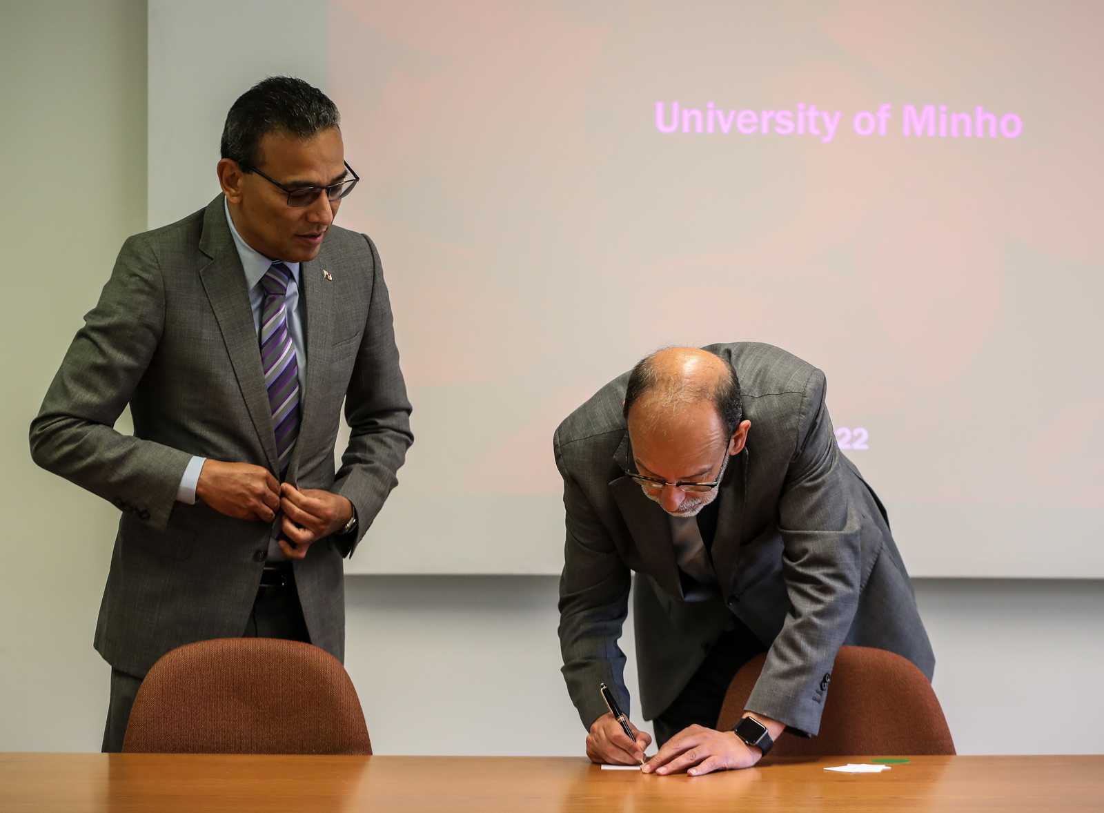 Imagem número 4 da galeria Visita do Embaixador do Panamá