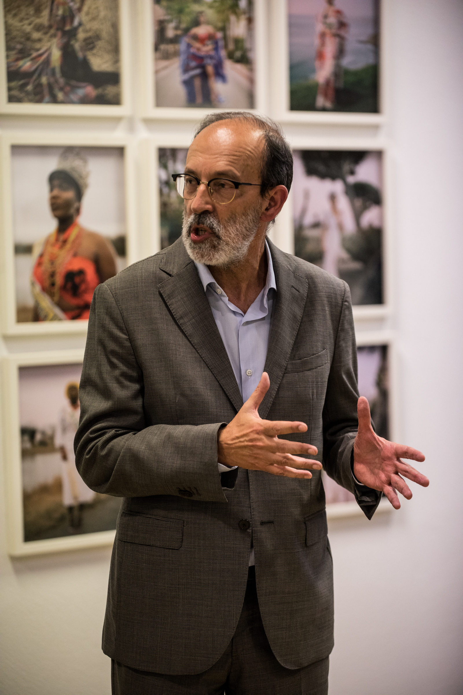 Imagem número 2 da galeria Abertura Oficial Encontros da Imagem