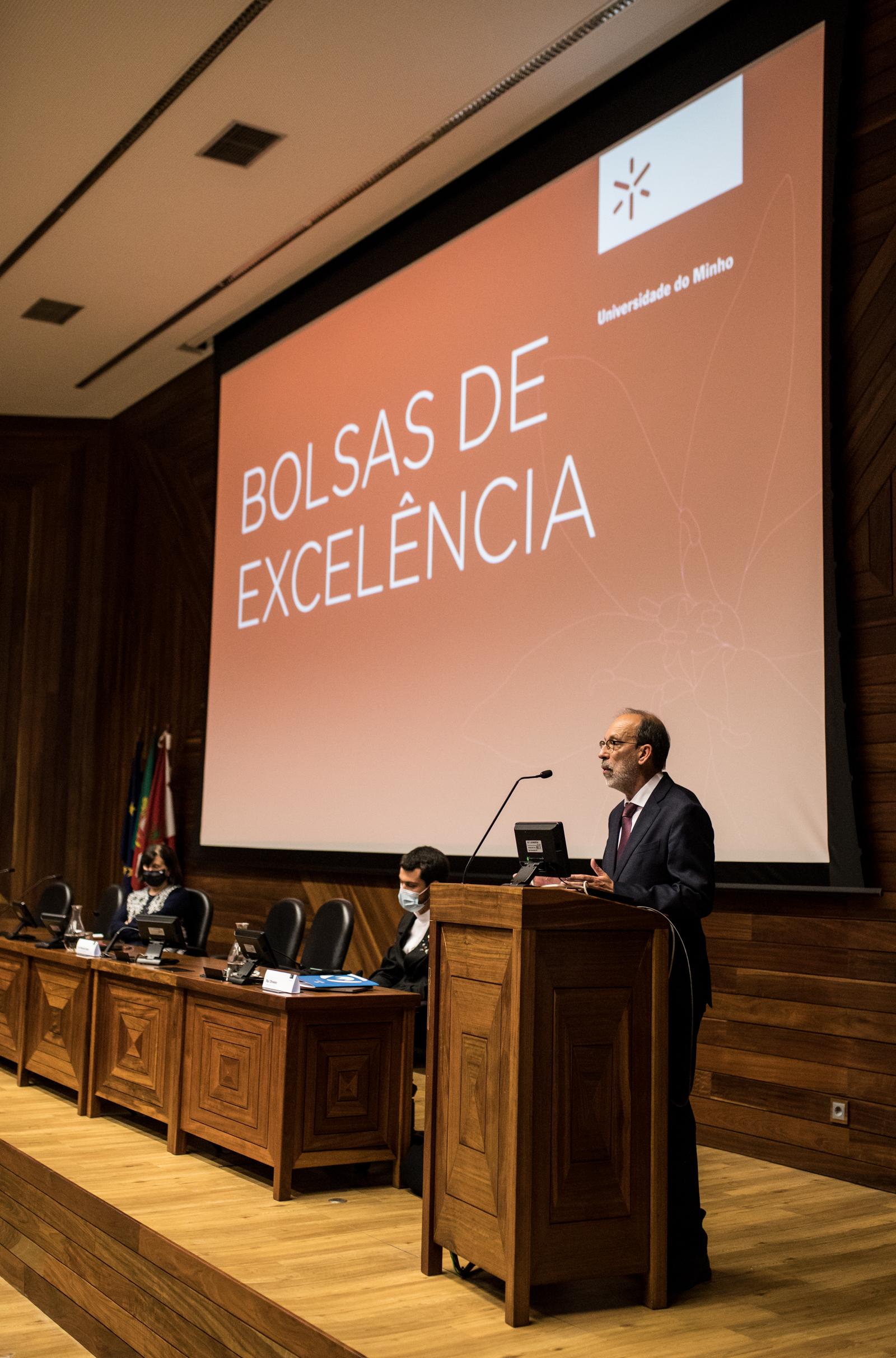 Imagem número 5 da galeria Bolsas de Excelência