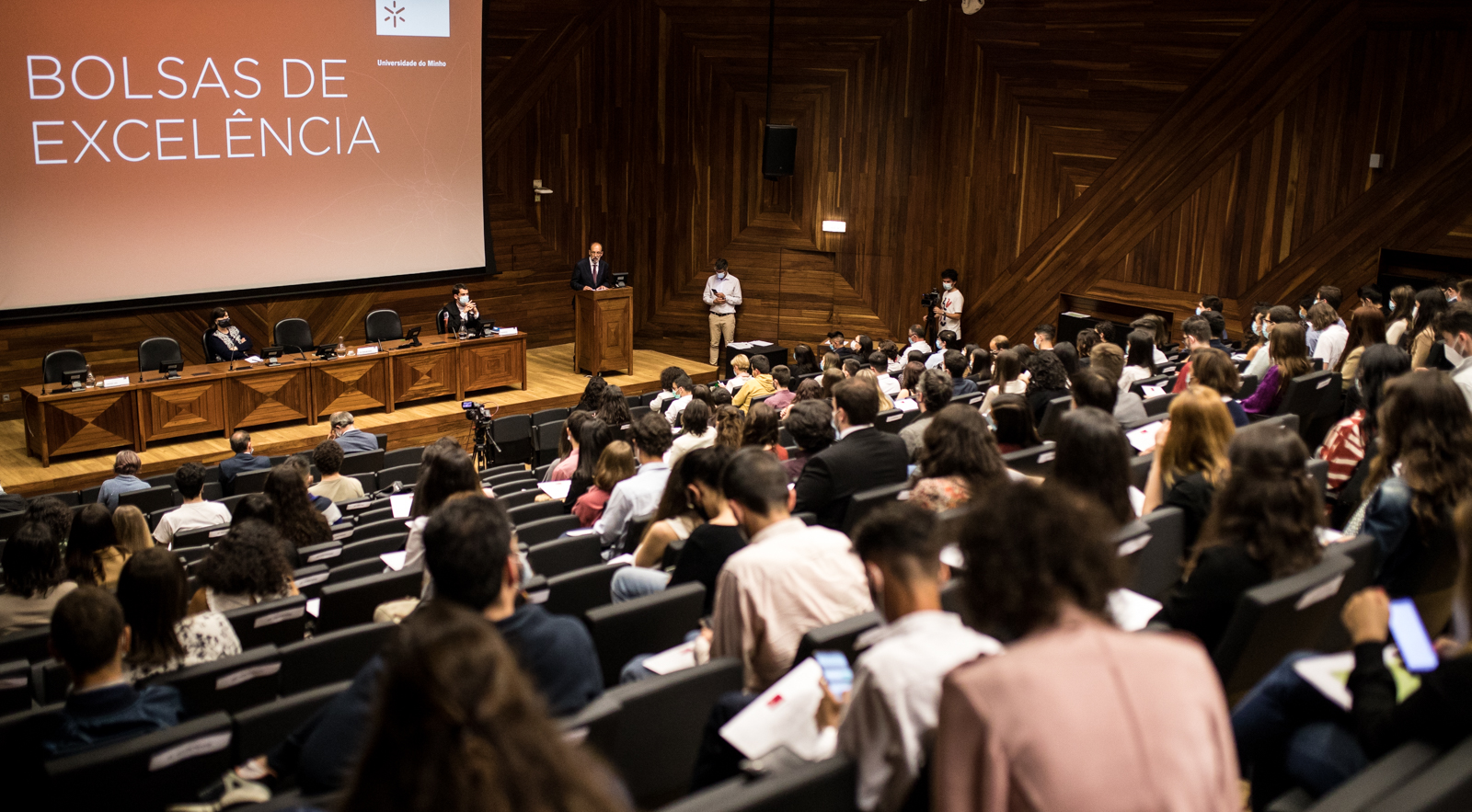 Imagem número 6 da galeria Bolsas de Excelência