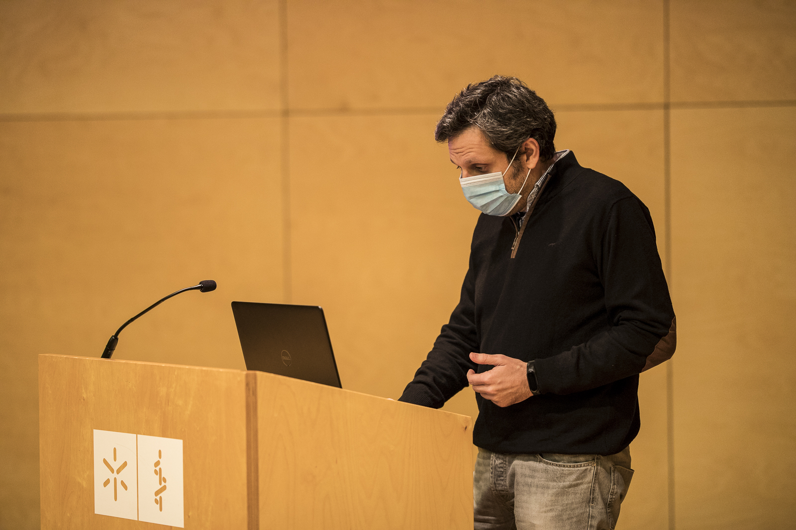 Imagem número 4 da galeria Covid I