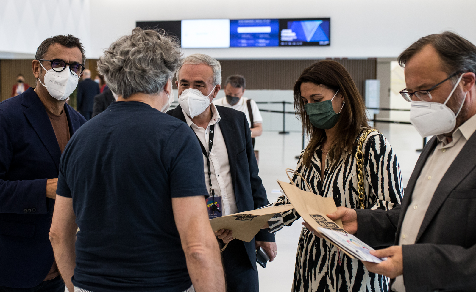 Imagem número 9 da galeria Feira do Livro