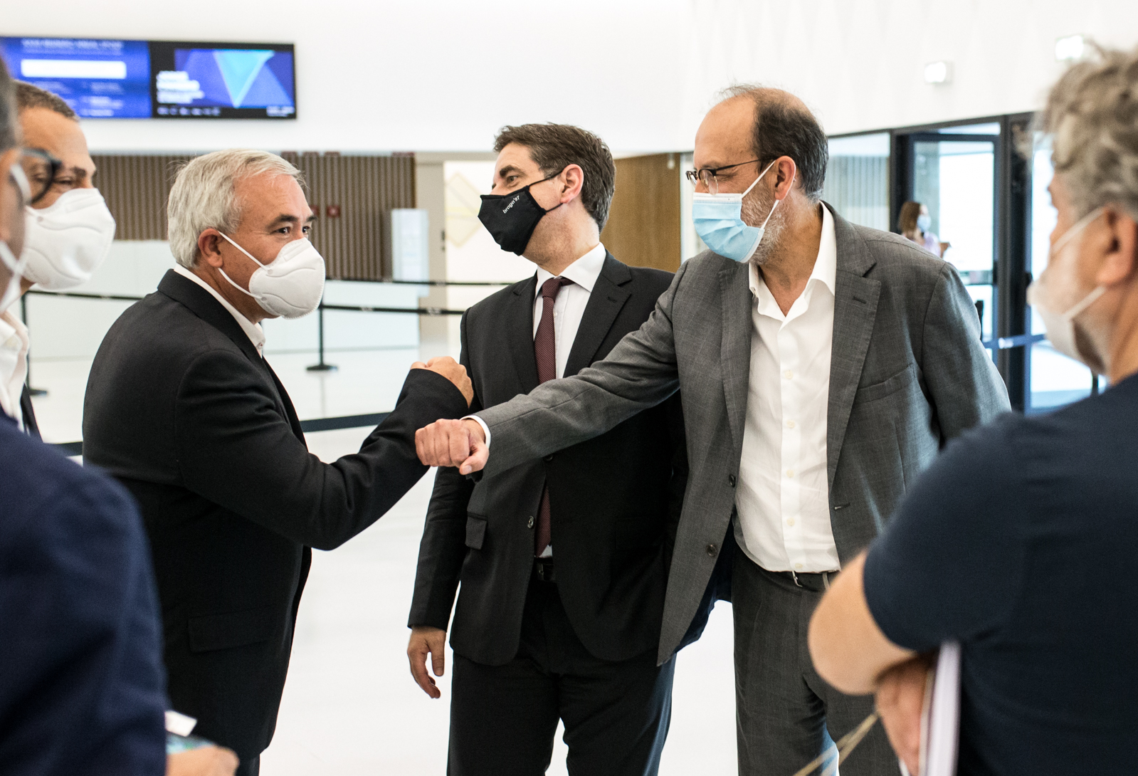 Imagem número 6 da galeria Feira do Livro