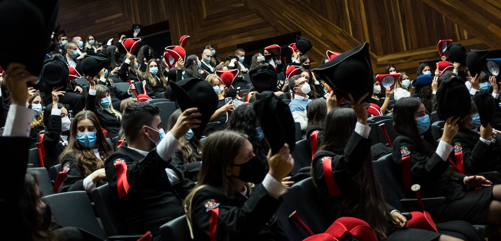 Imagem número 6 da galeria  Imposição de Insígnias