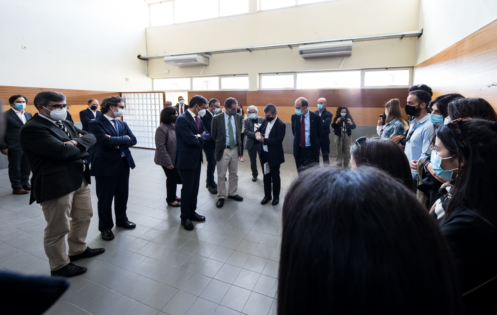 Imagem número 8 da galeria Ministro visita futuro Pólo da UMinho em Famalicão