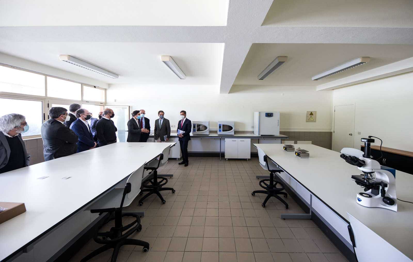 Imagem número 5 da galeria Ministro visita futuro Pólo da UMinho em Famalicão