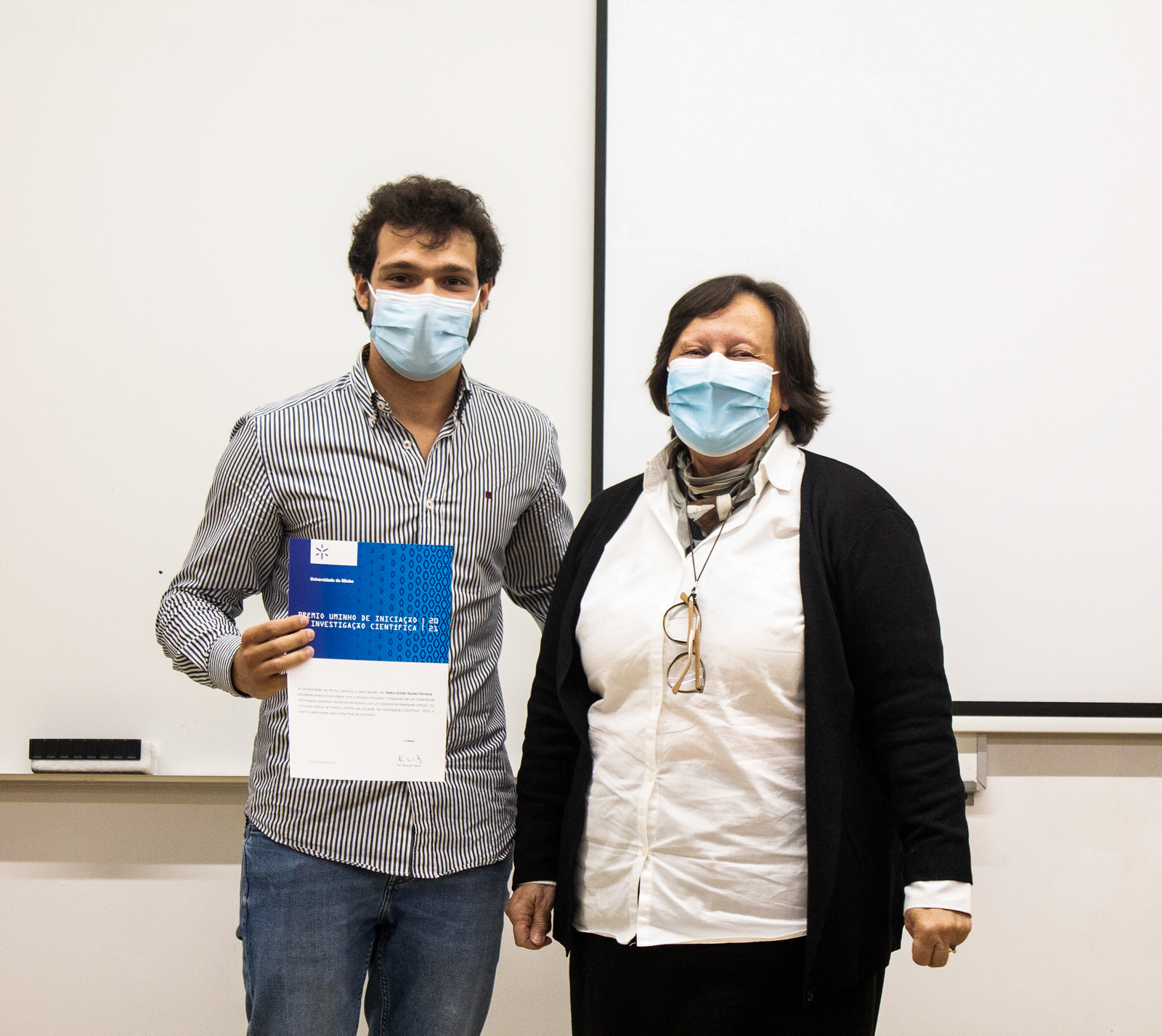 Imagem número 8 da galeria Prémios Iniciação na Investigação Cientifica