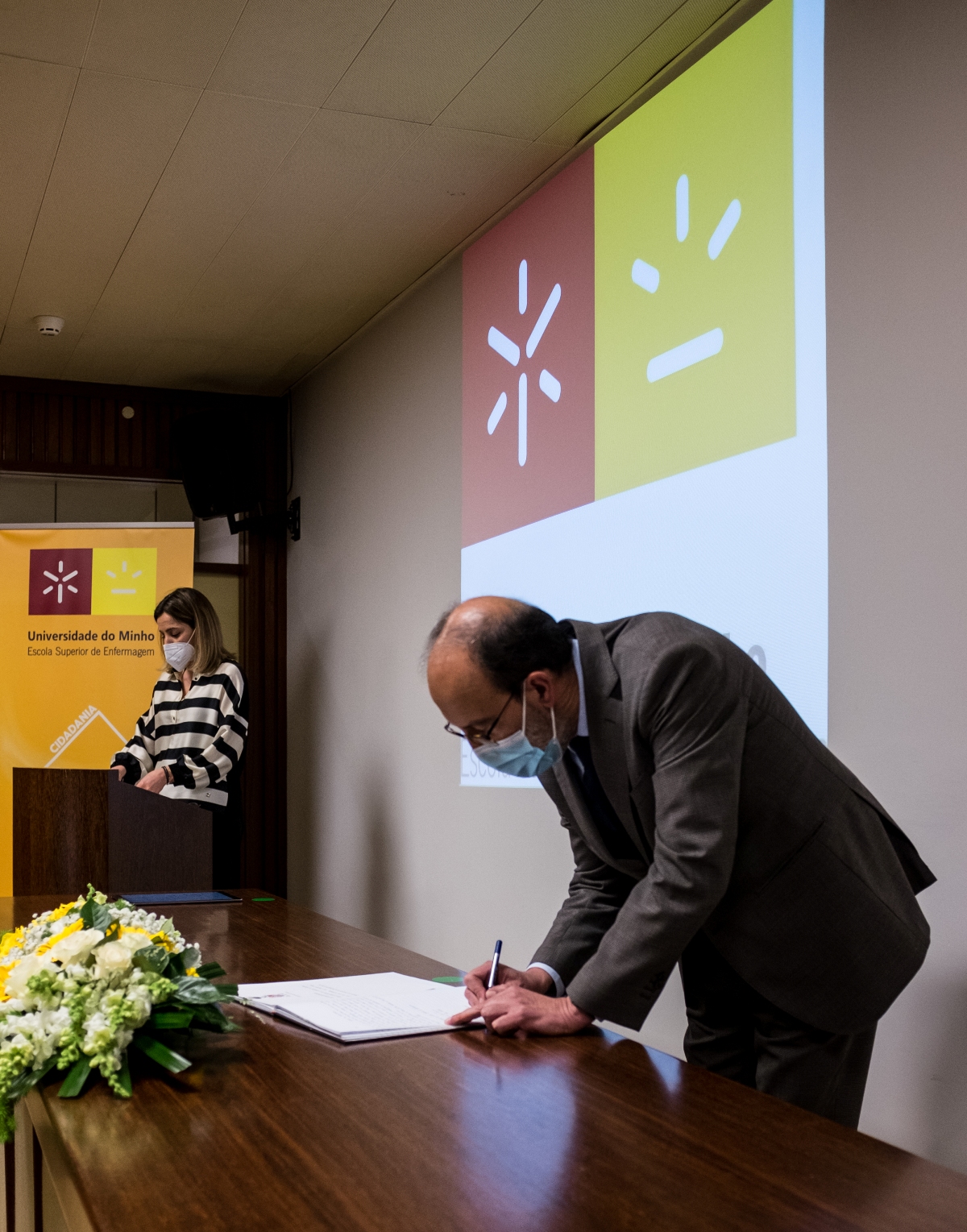 Imagem número 1 da galeria Tomada de posse Escola de Enfermagem