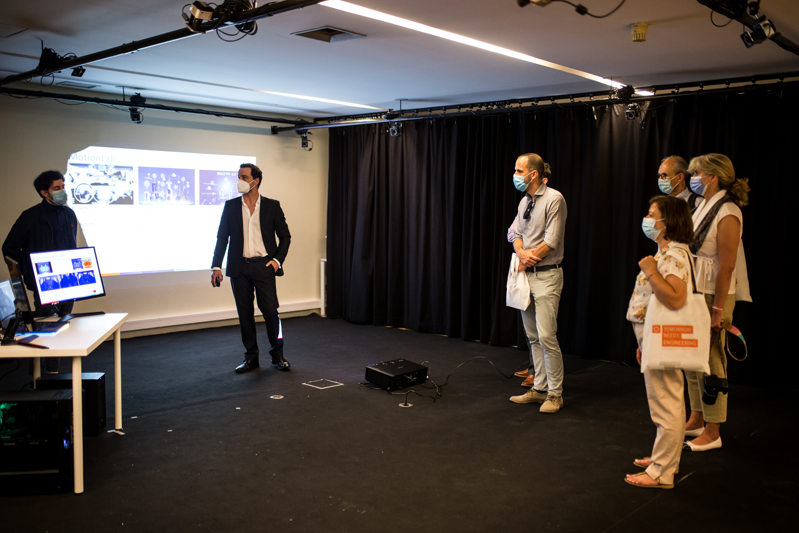 Imagem número 10 da galeria Visita de Conselheiros Económicos da EU