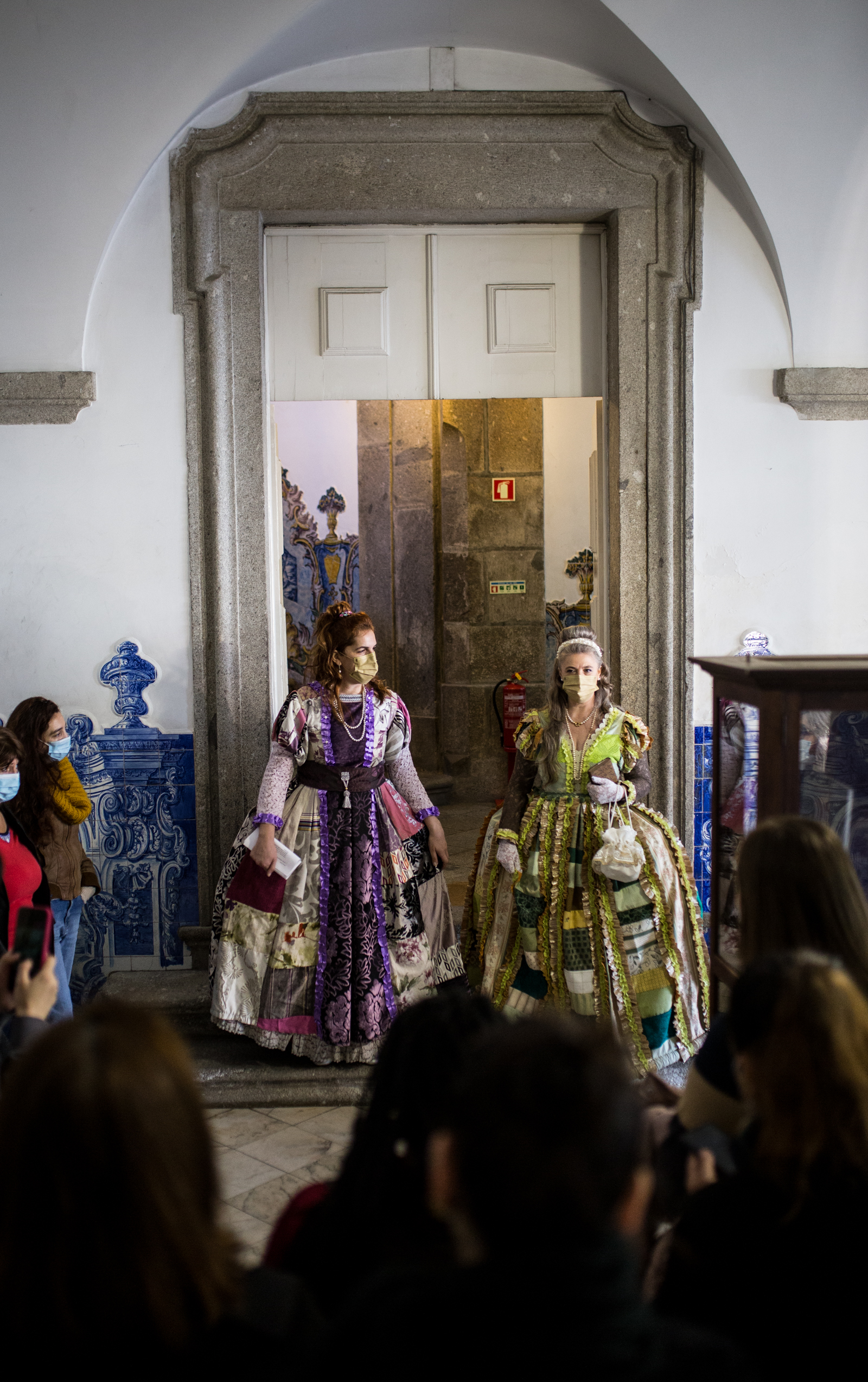 Imagem número 5 da galeria Visitas Biblioteca - Dia do Património Cultural e Académico