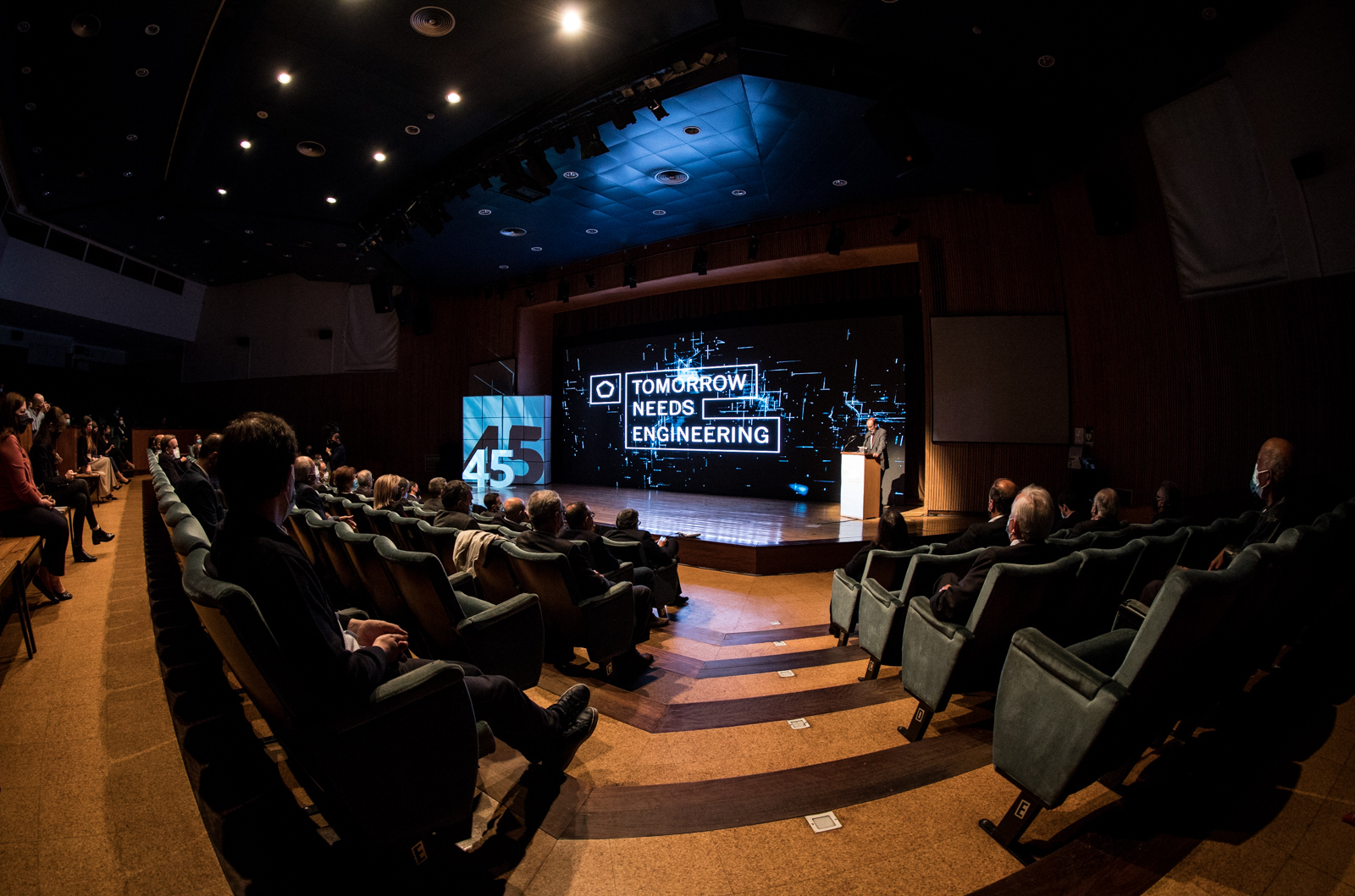 Imagem número 4 da galeria Aniversário Escola de Engenharia