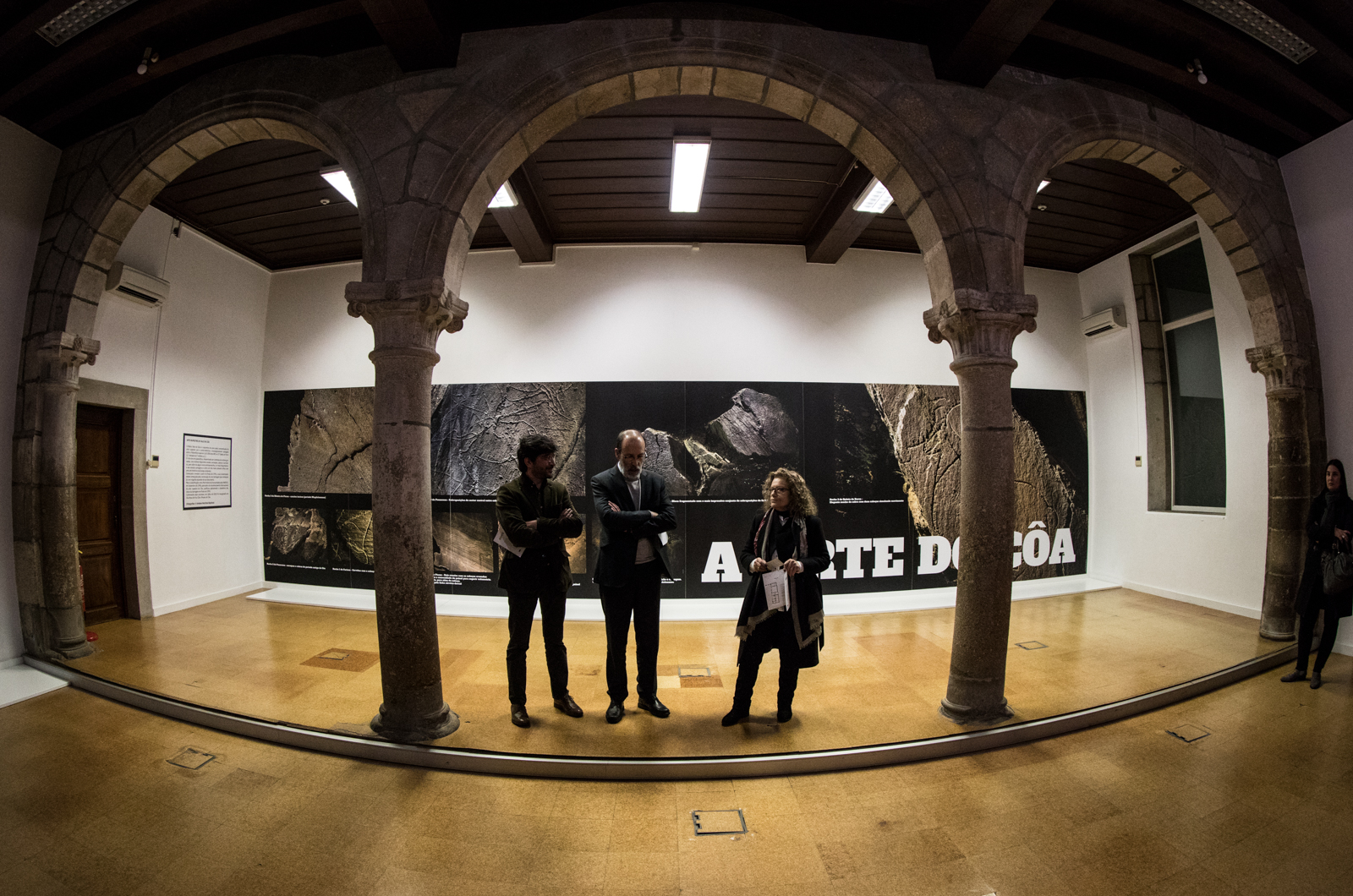 Imagem número 7 da galeria Inauguração Exposição 20(1000) anos do Vale do Coa