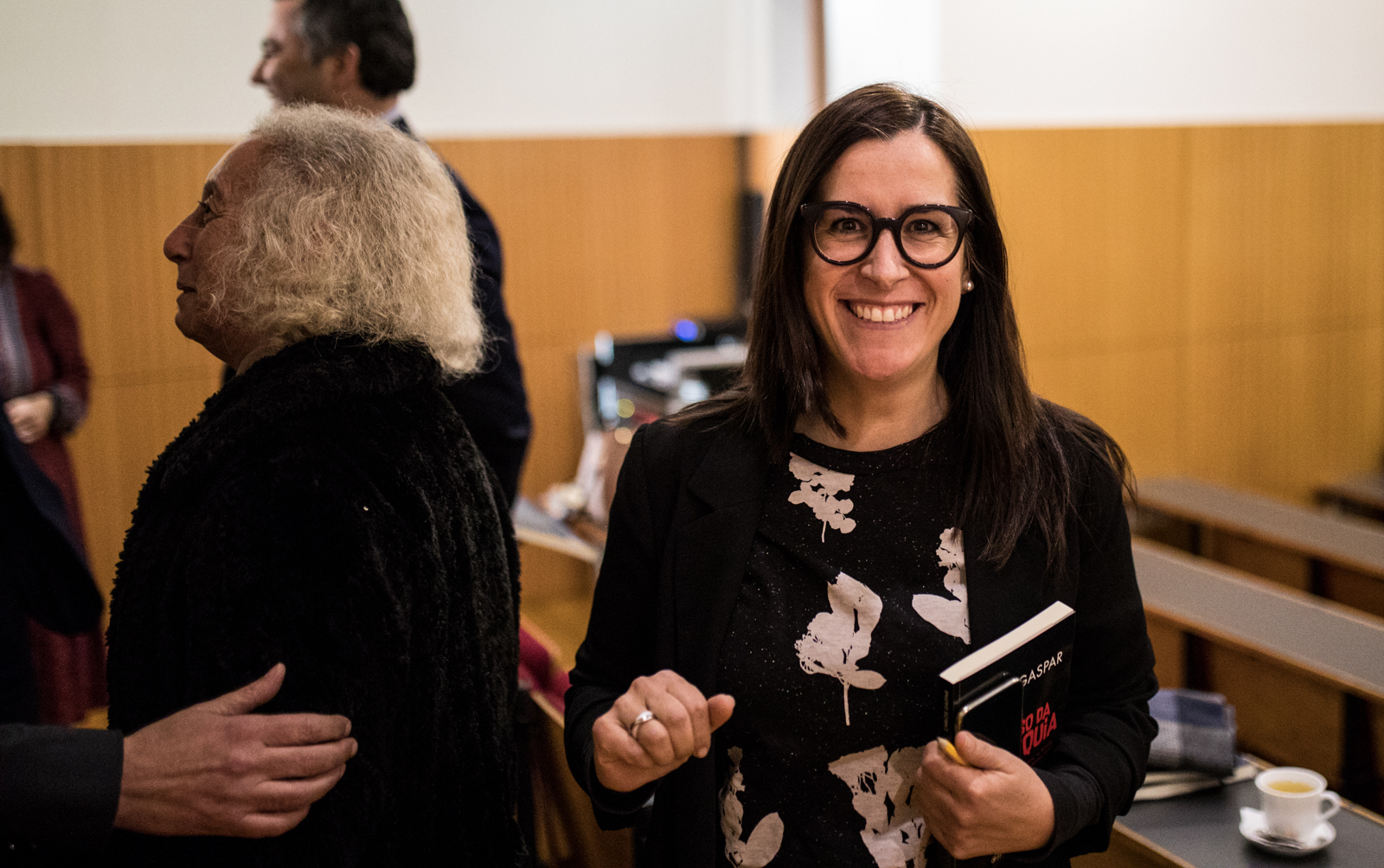 Imagem número 4 da galeria Livro Crise e Castigo