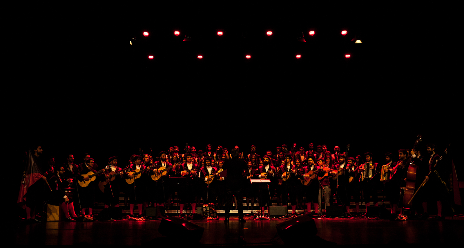 Imagem número 6 da galeria 30 Anos do Coro Universitário