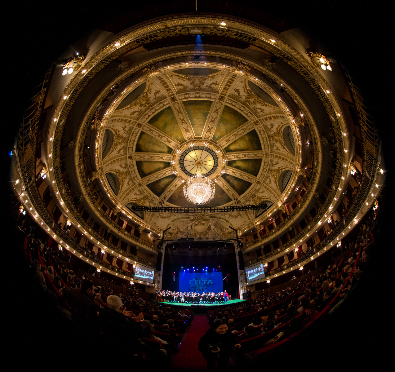 Imagem número 1 da galeria CELTA