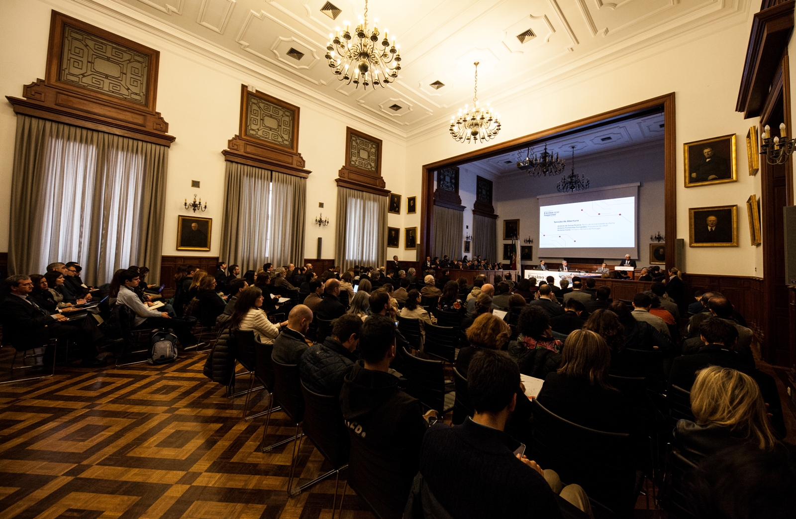 Imagem número 2 da galeria Conferência Ensino Superior