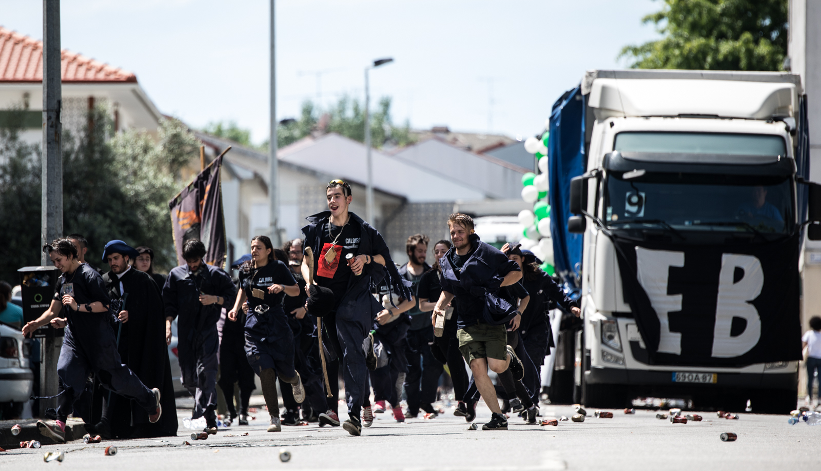 Imagem número 5 da galeria Cortejo