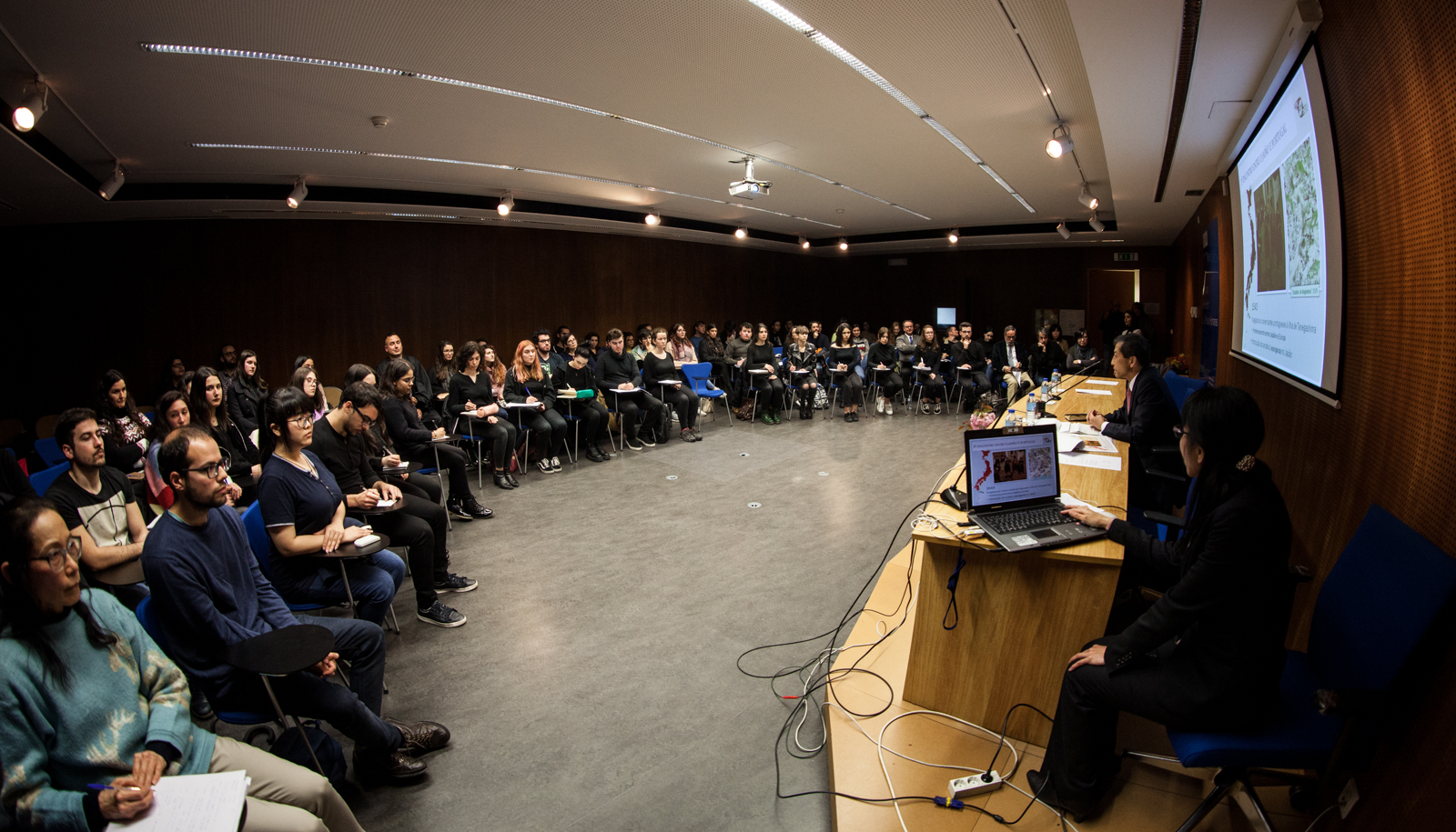 Imagem número 1 da galeria Embaixador do Japão visita ILCH
