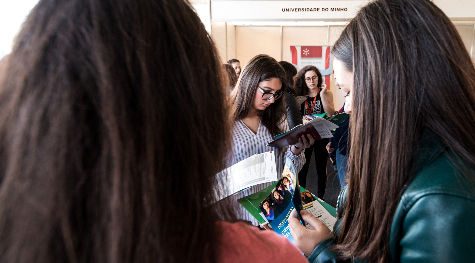 Imagem número 8 da galeria  Feira Ensino Esposende