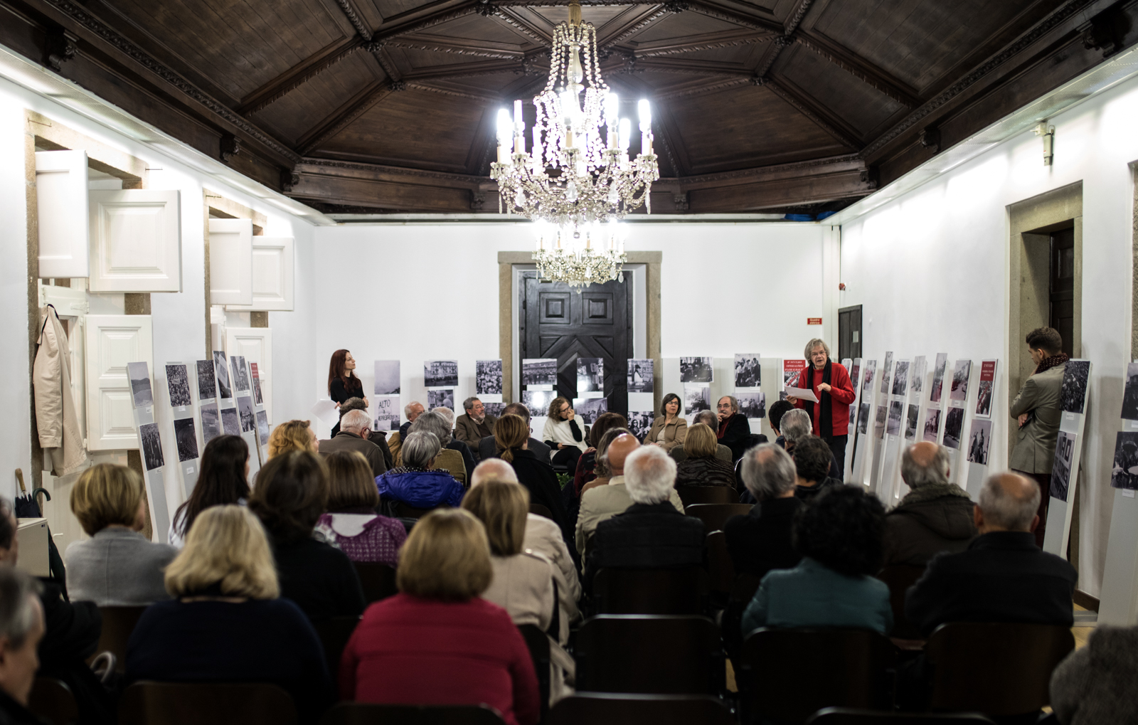 Imagem número 8 da galeria Lançamento Livro Estudantes Bracarenses Crise 69