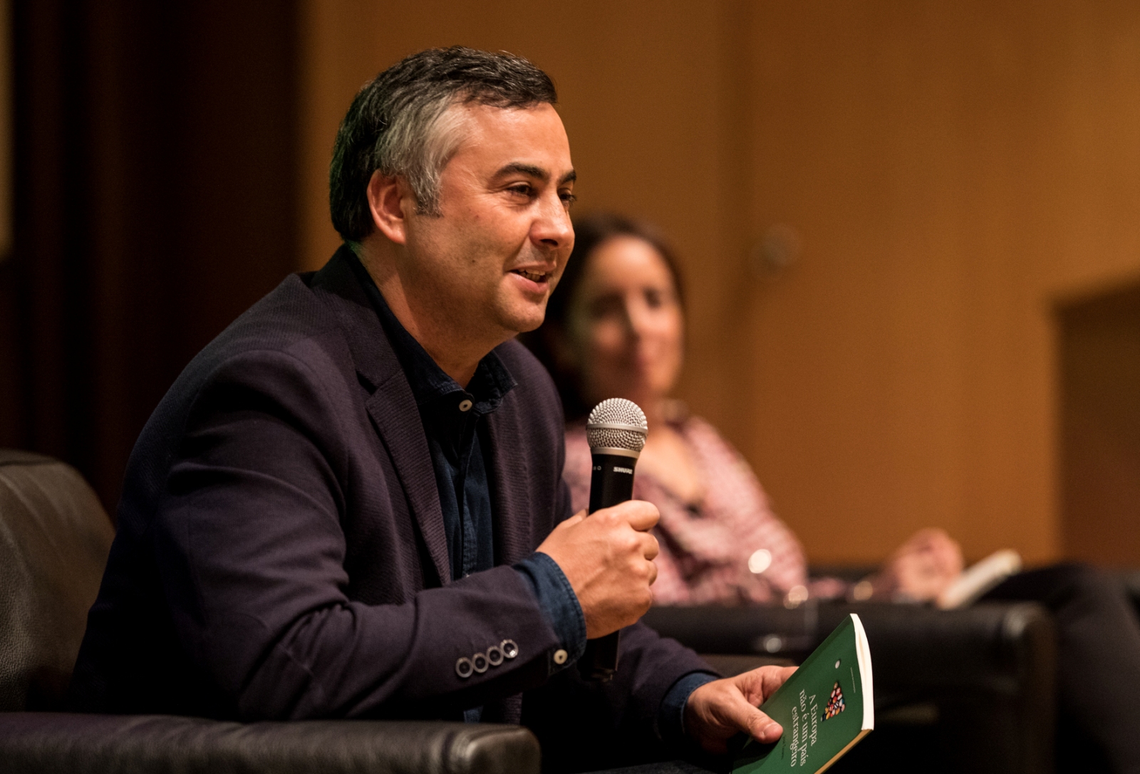 Imagem número 7 da galeria Lançamento do livro 