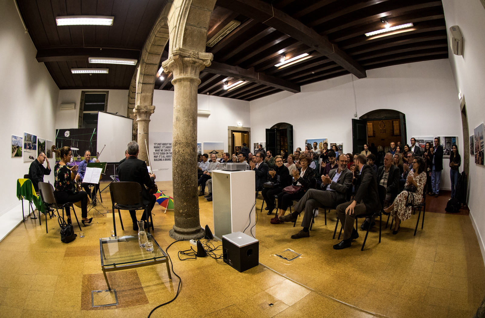 Imagem número 7 da galeria Quartetos de Corda