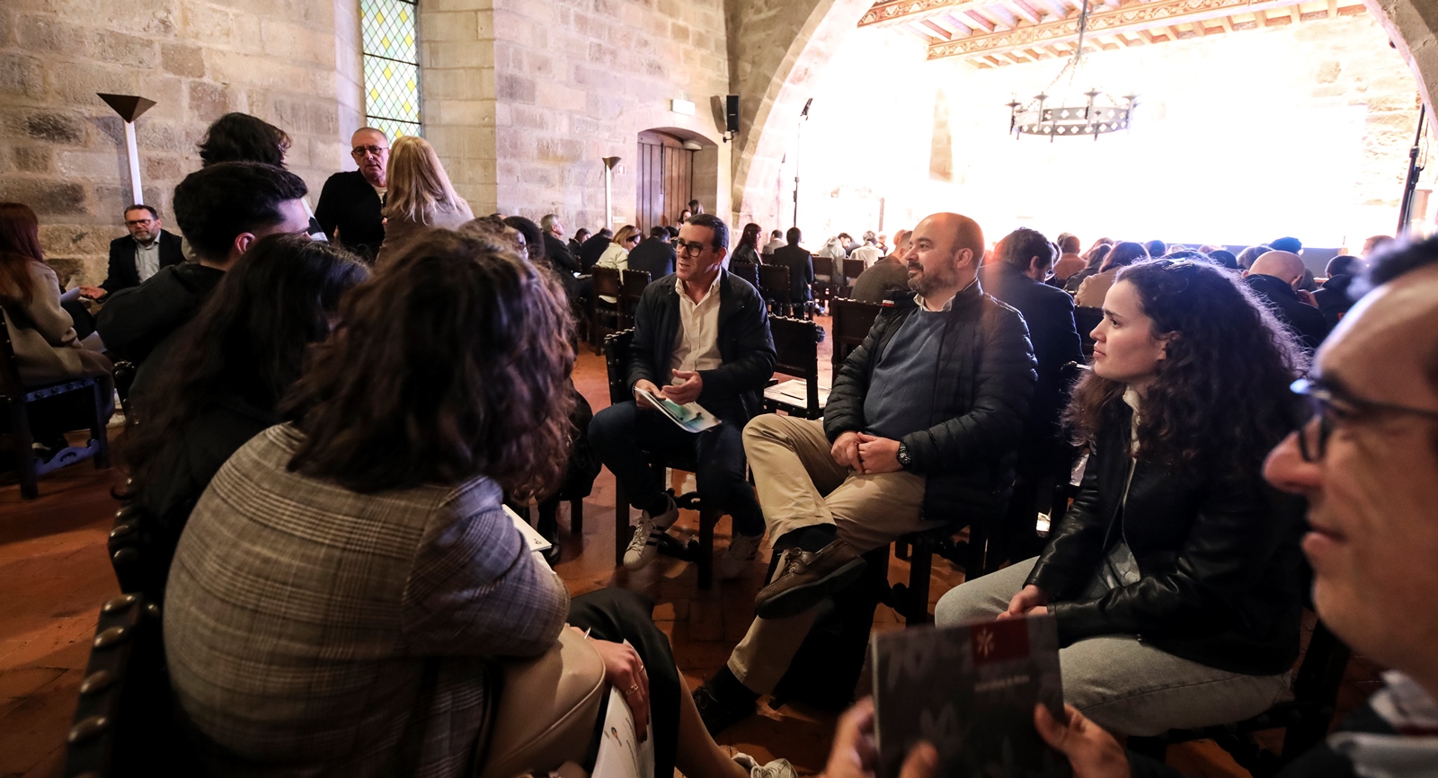 Imagem número 6 da galeria Sessão de abertura Mentorias