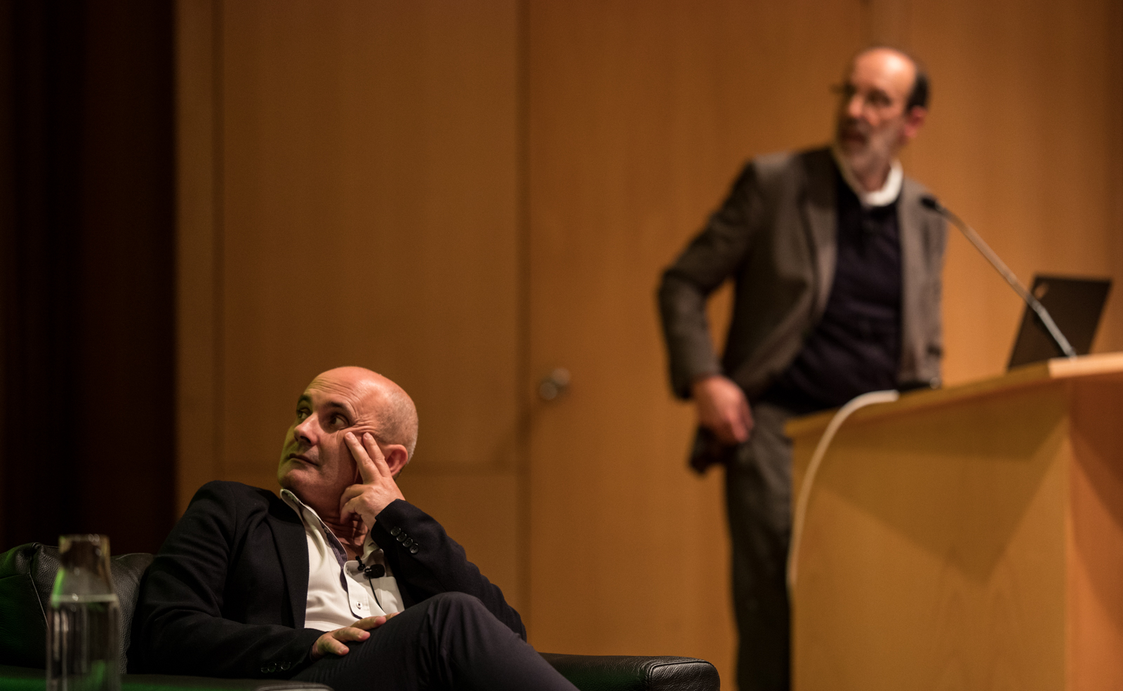 Imagem número 9 da galeria Reitor conversa com Investigadores