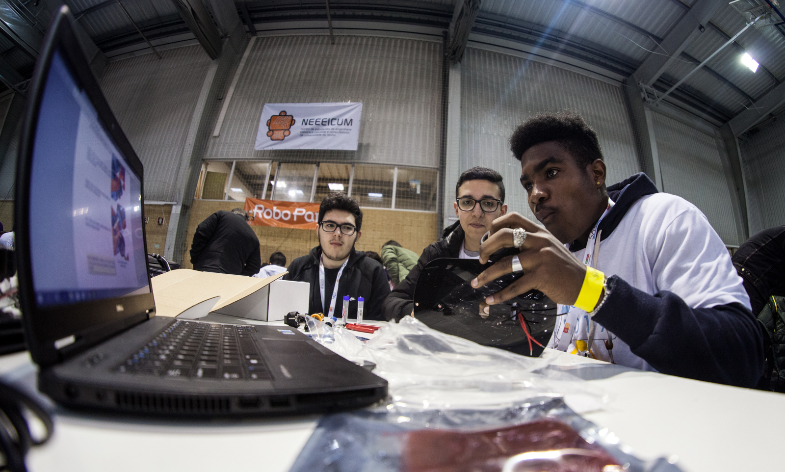 Imagem número 8 da galeria RoboParty