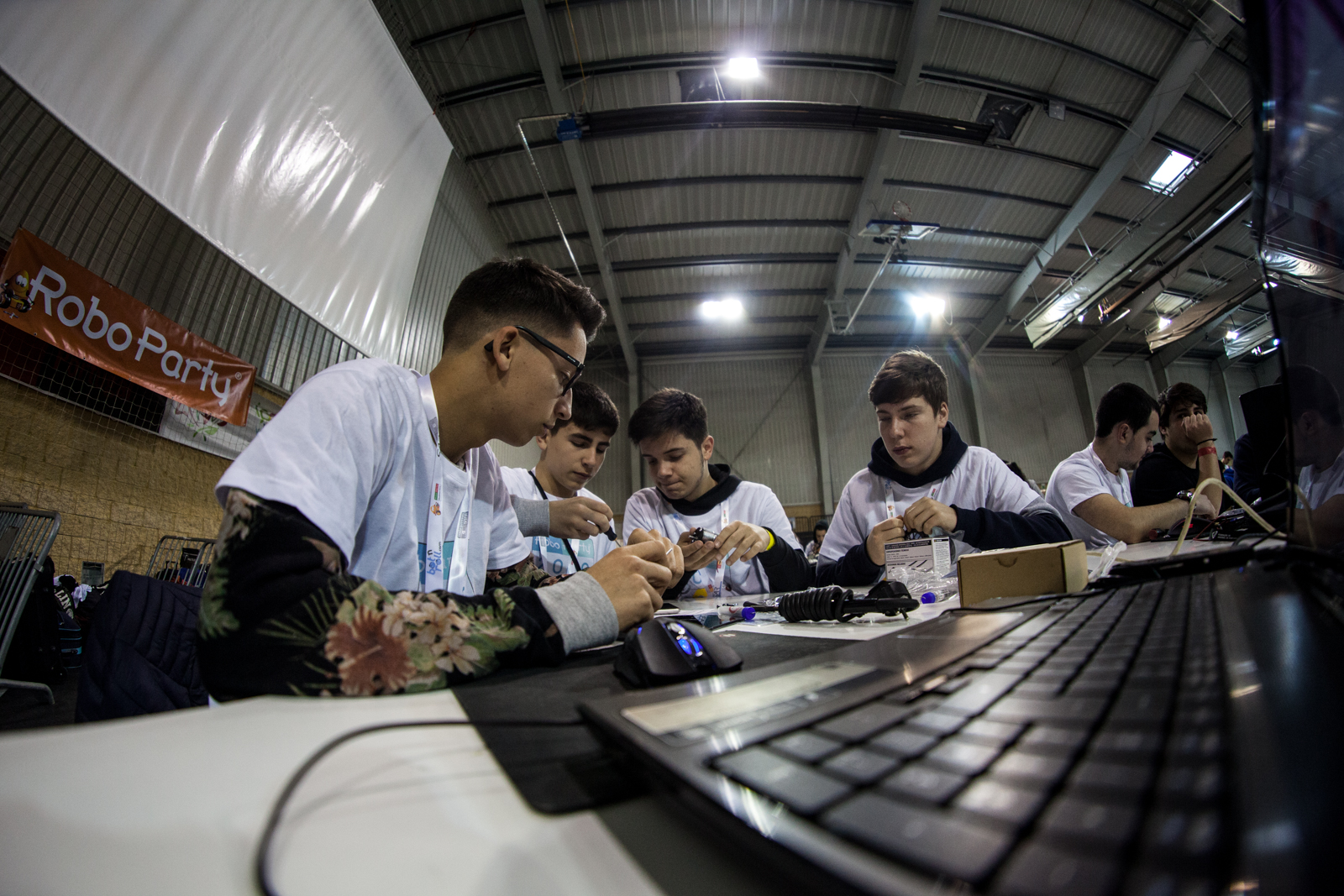 Imagem número 4 da galeria RoboParty