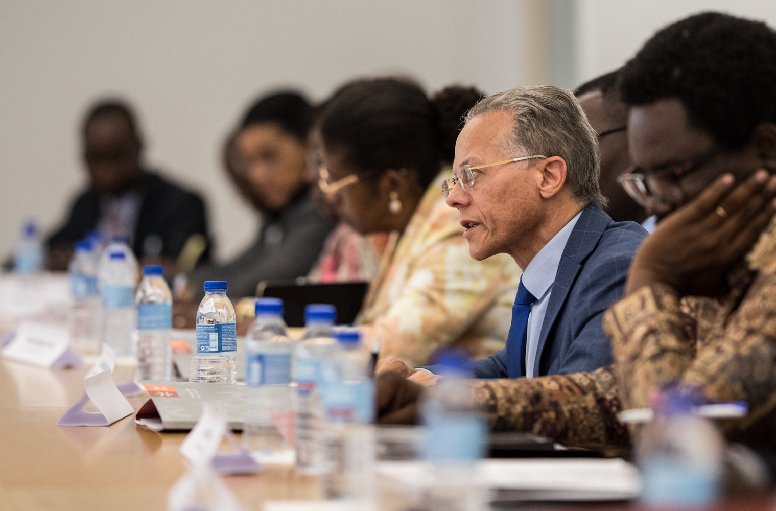 Imagem número 5 da galeria Secretário de Estado da Educação de Angola visita Instituto de Educação