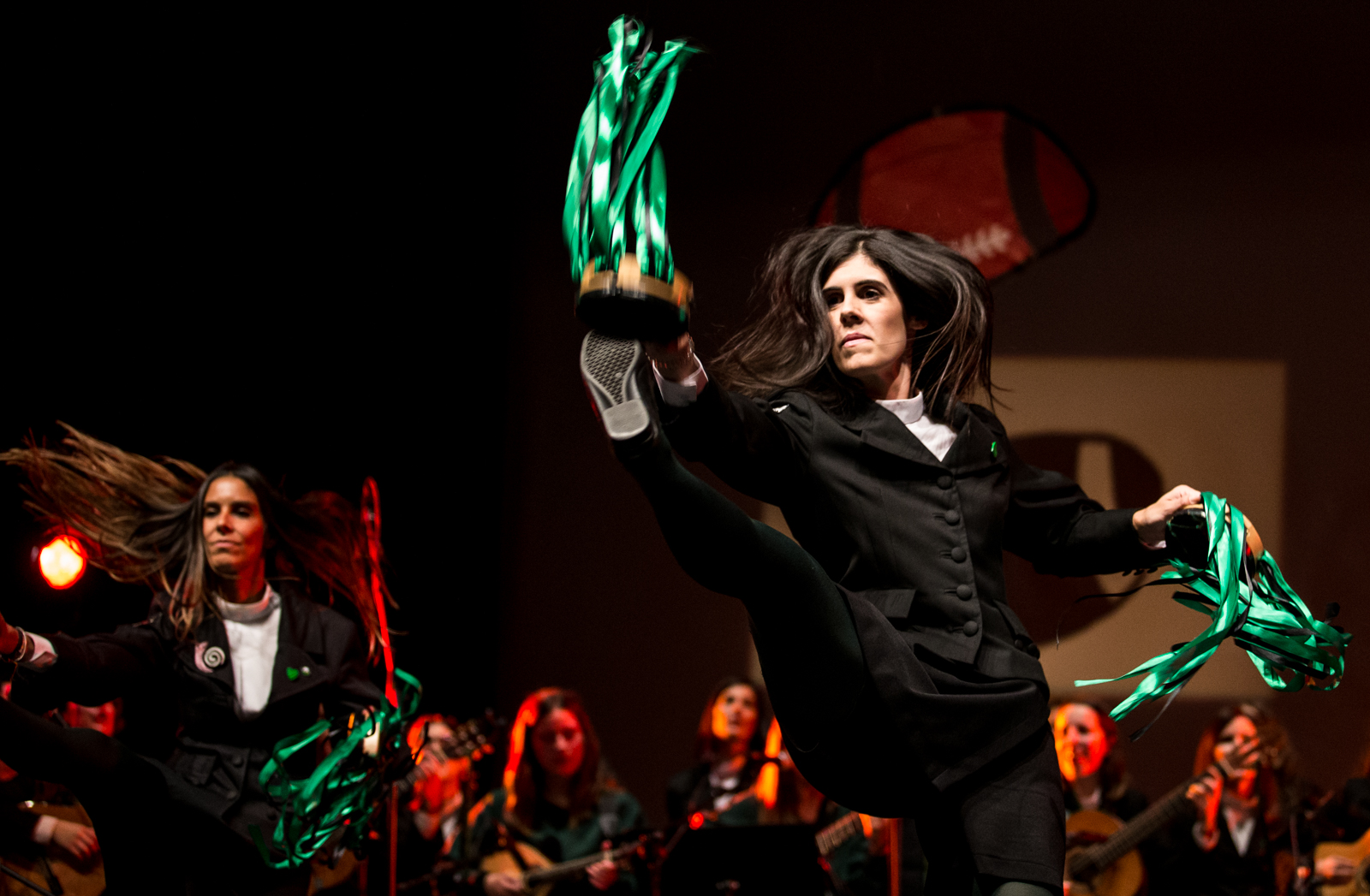 Imagem número 3 da galeria TROVAS