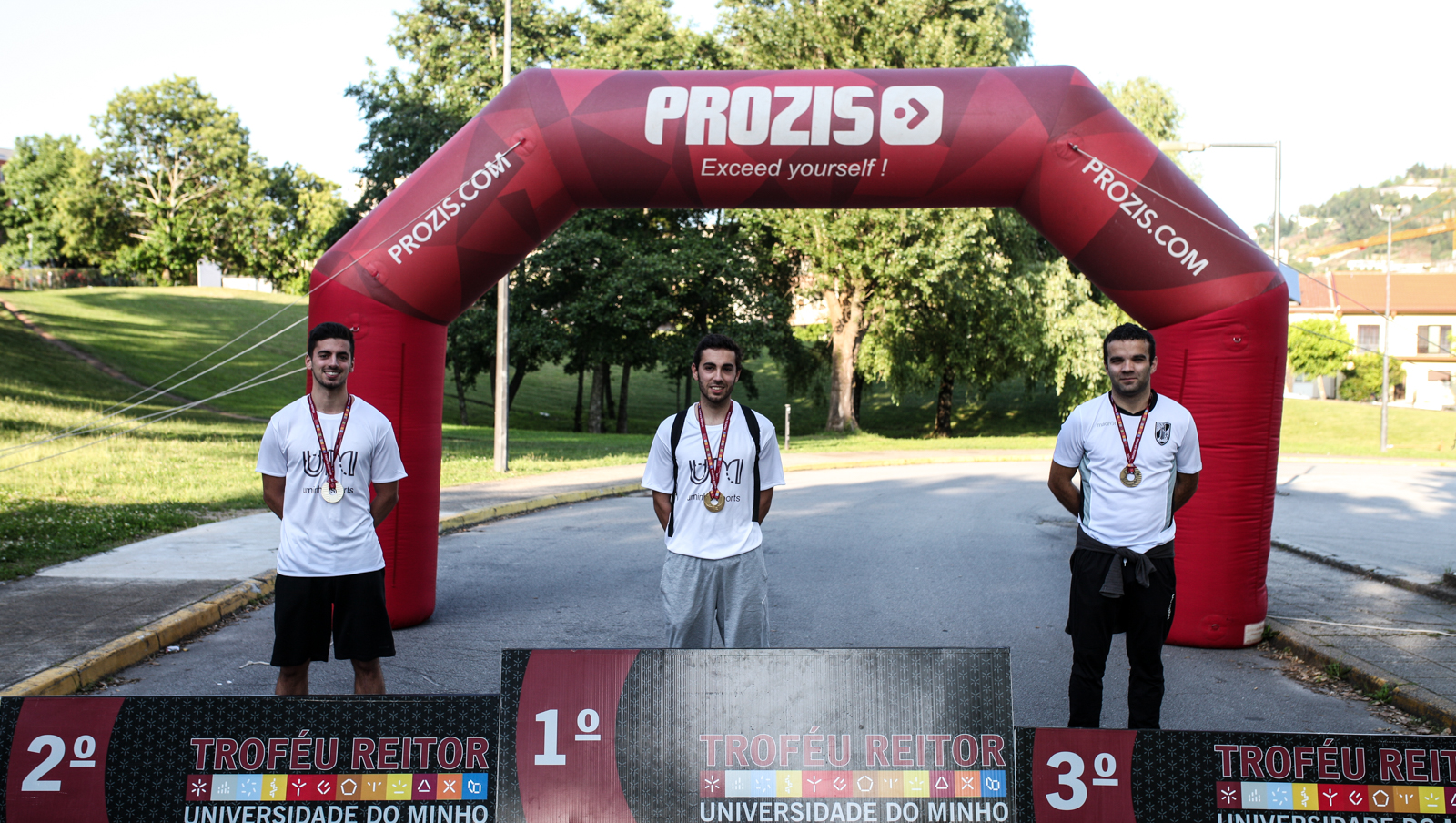 Imagem número 1 da galeria Corrida Trofeu Reitor