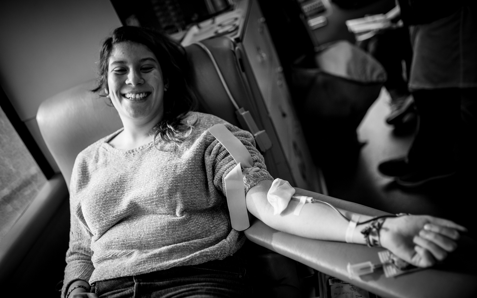 Imagem número 8 da galeria Dádiva de Sangue Novembro