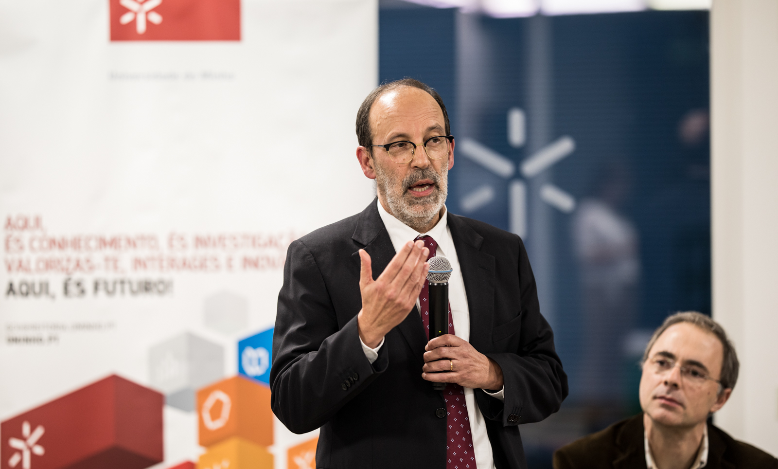 Imagem número 1 da galeria Reitor conversa Alunos