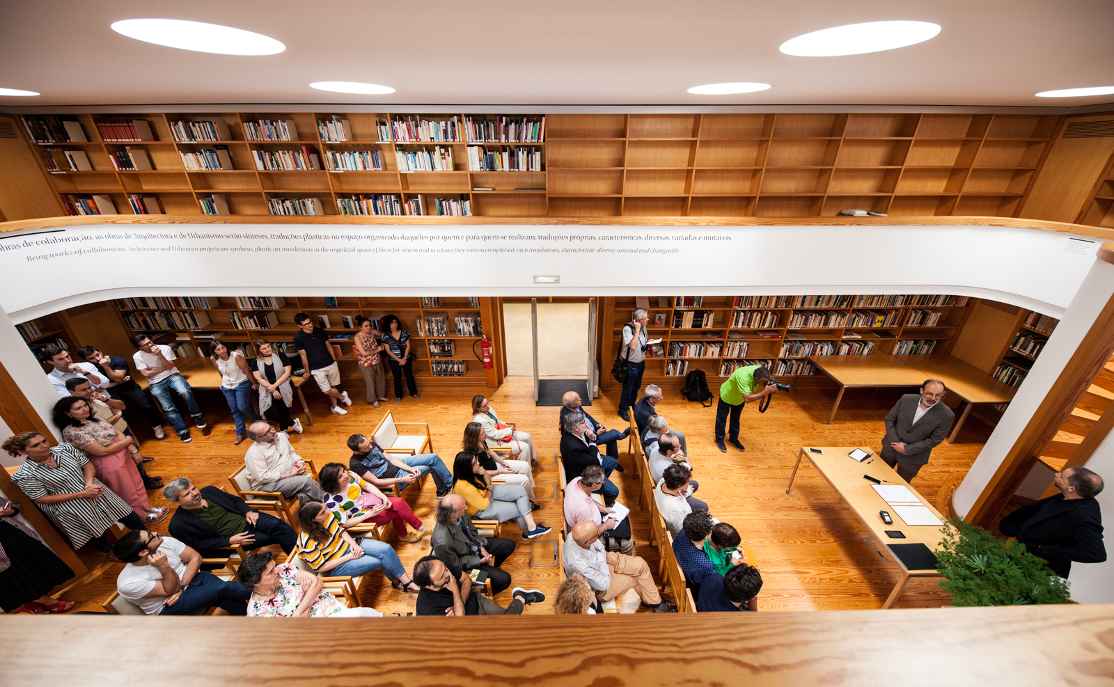 Imagem número 2 da galeria Tomada de Posse Escola de Arquitectura