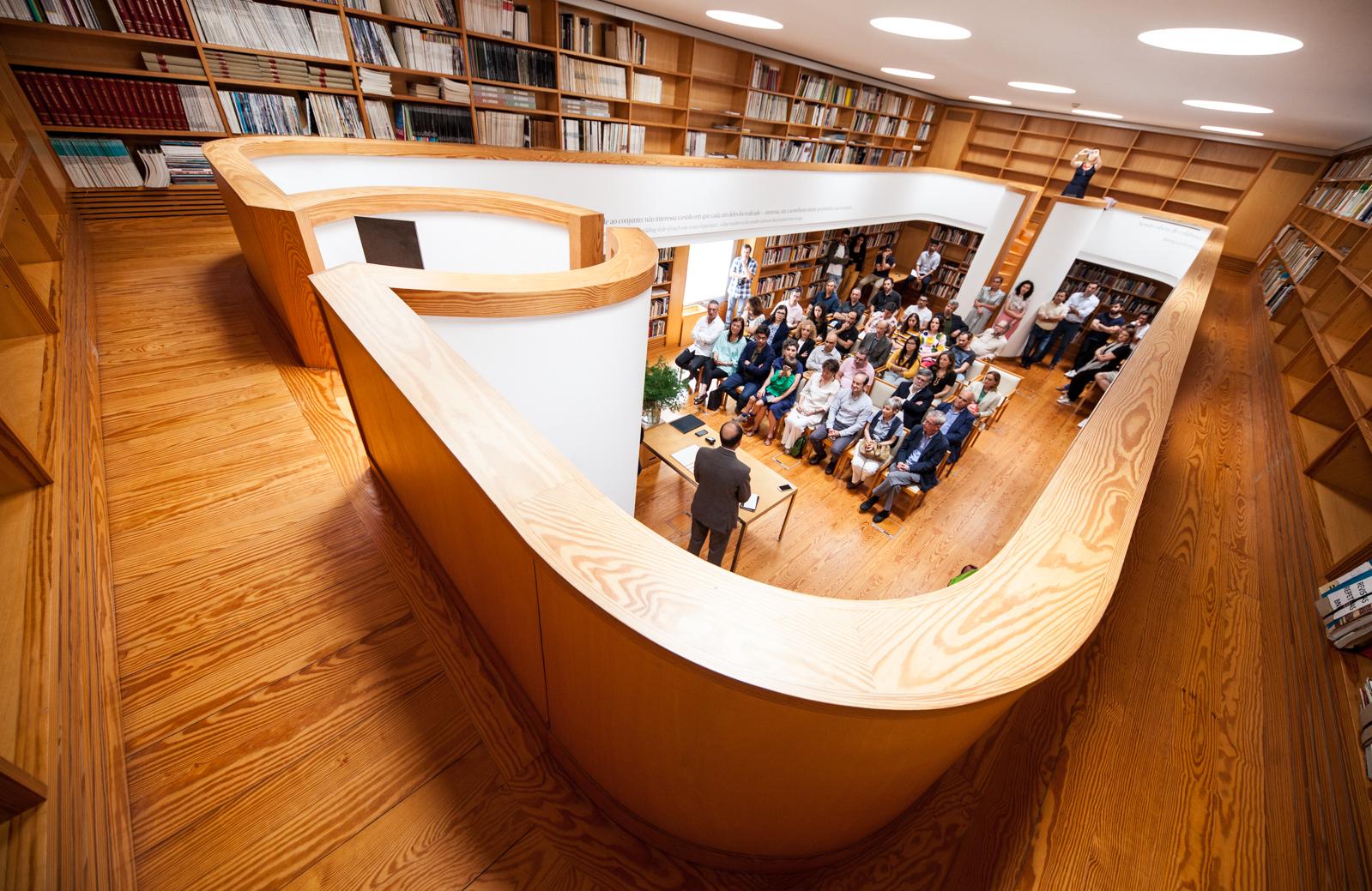 Imagem número 4 da galeria Tomada de Posse Escola de Arquitectura