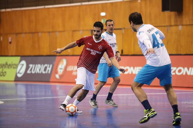 Imagem número 2 da galeria Jogo das Estrelas