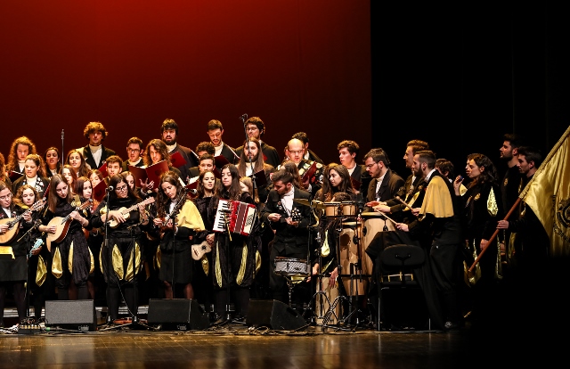 Imagem número 4 da galeria 1º de Dezembro